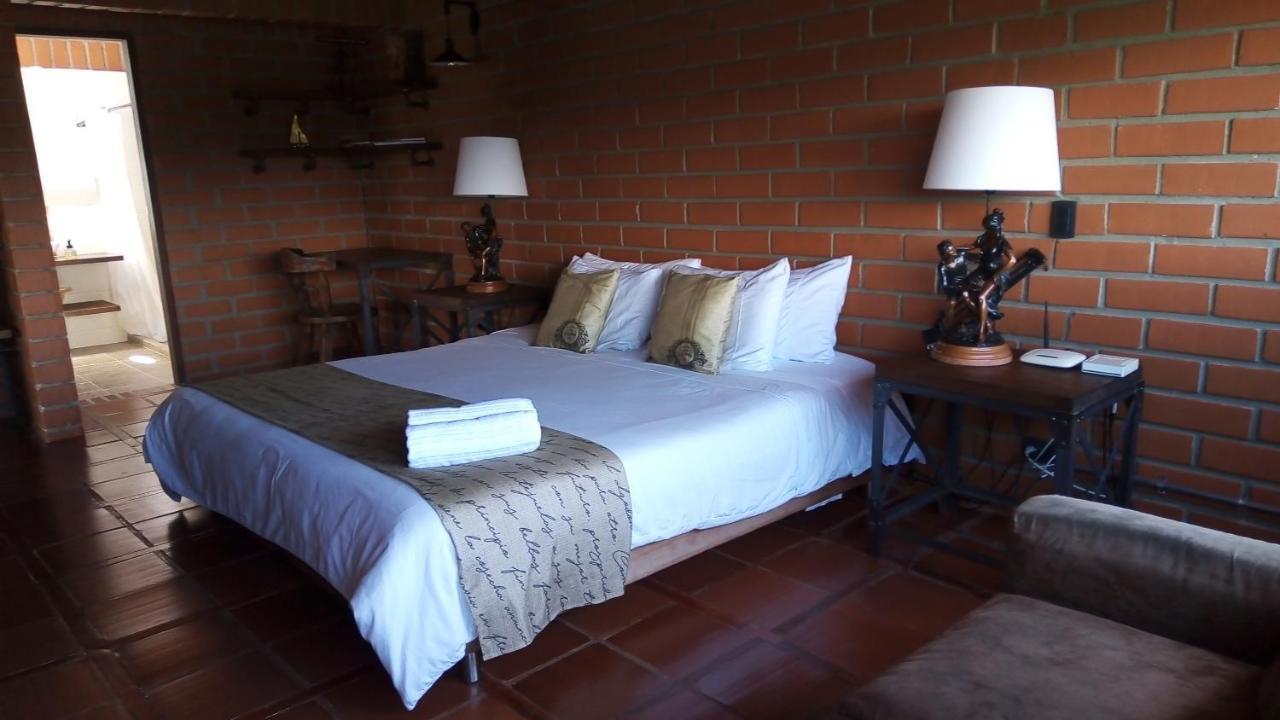 Finca Casa Loma Guest House El Penol  Rom bilde